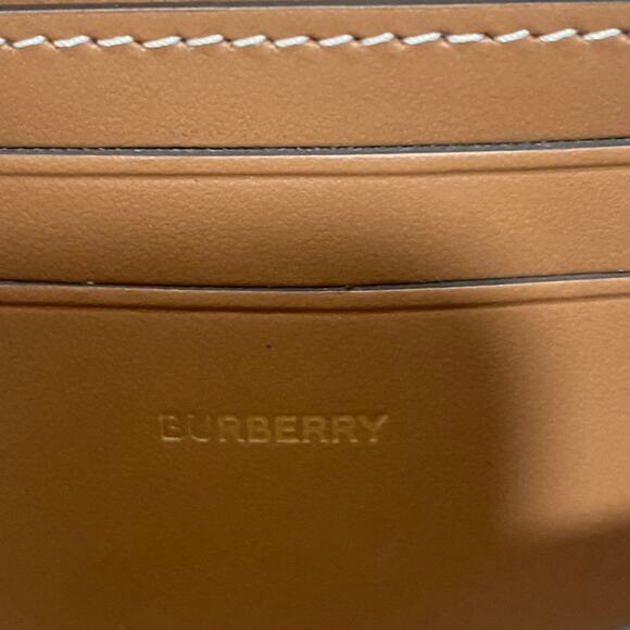 Burberry Vintage Check Womens Zip Around Wallet Classic - Picture 8 of 9